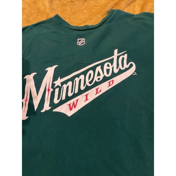 Minnesota Wild Men Large Short Sleeve Screened Ryan‎ Suter #20 T-shirt - Picture 4 of 9